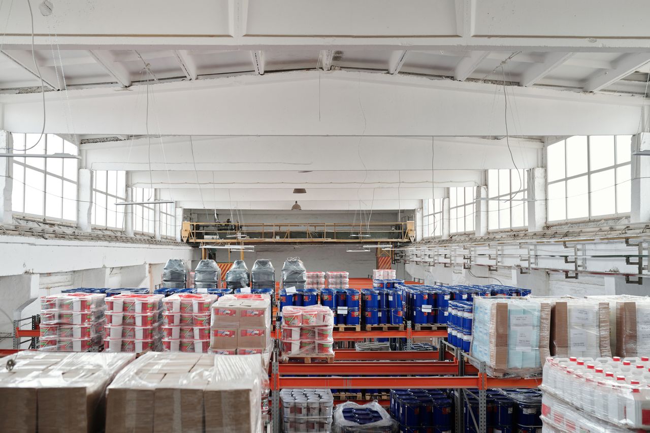 Liquidation Pallet Supply Services wholesale pallets stacked